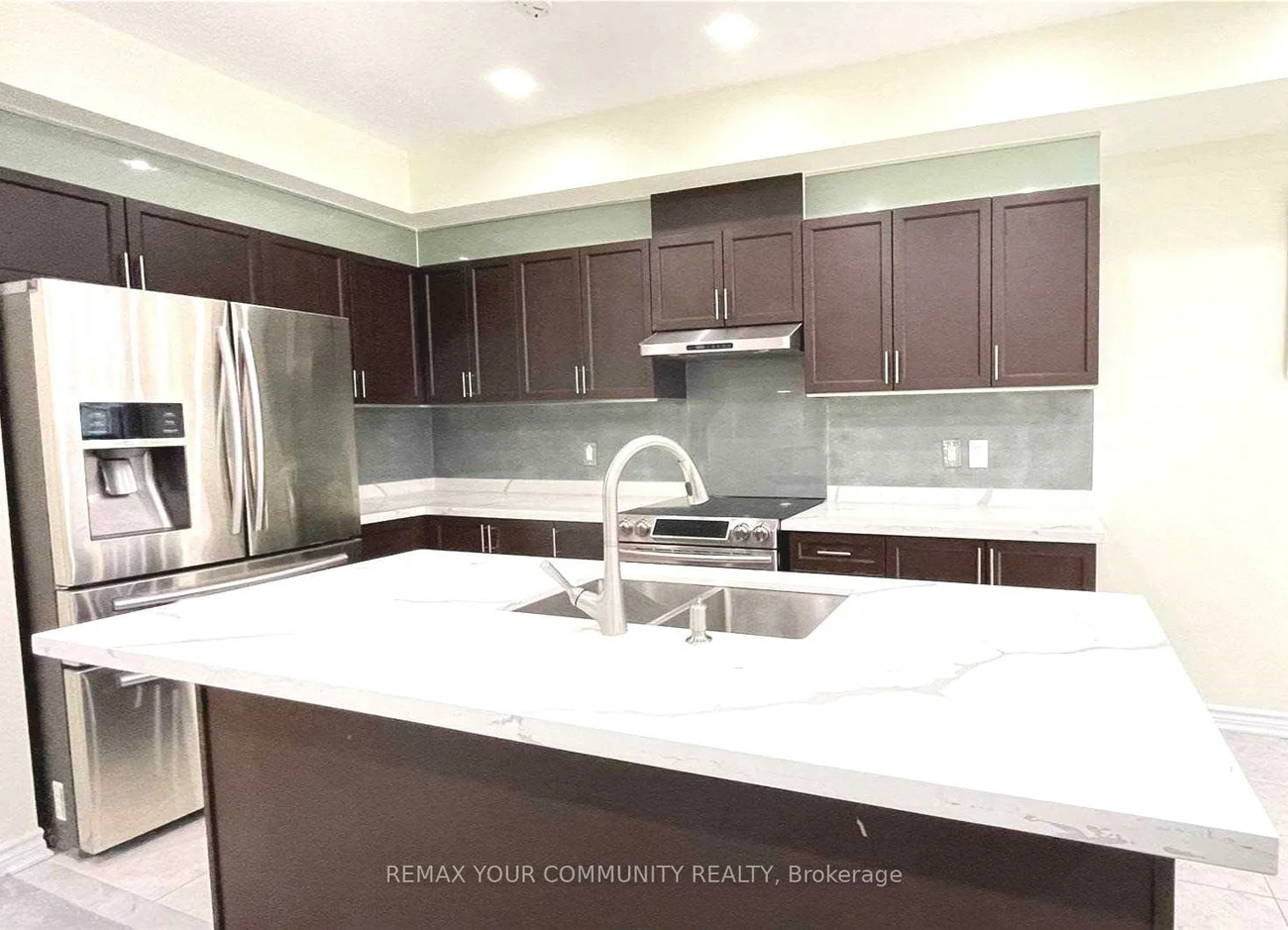 29, Sharbot, Greensborough, Markham