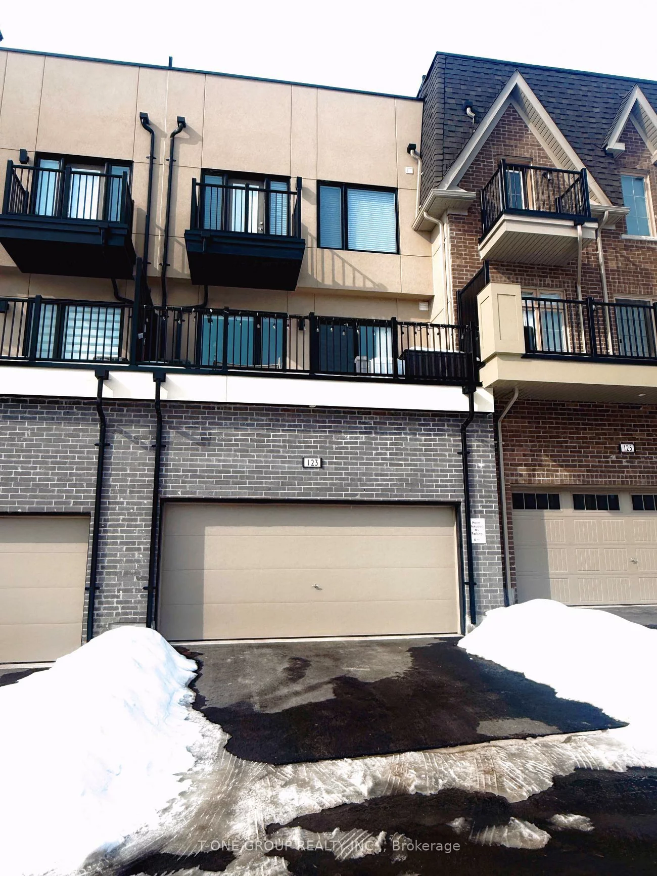 123, Yorkton, Angus Glen, Markham