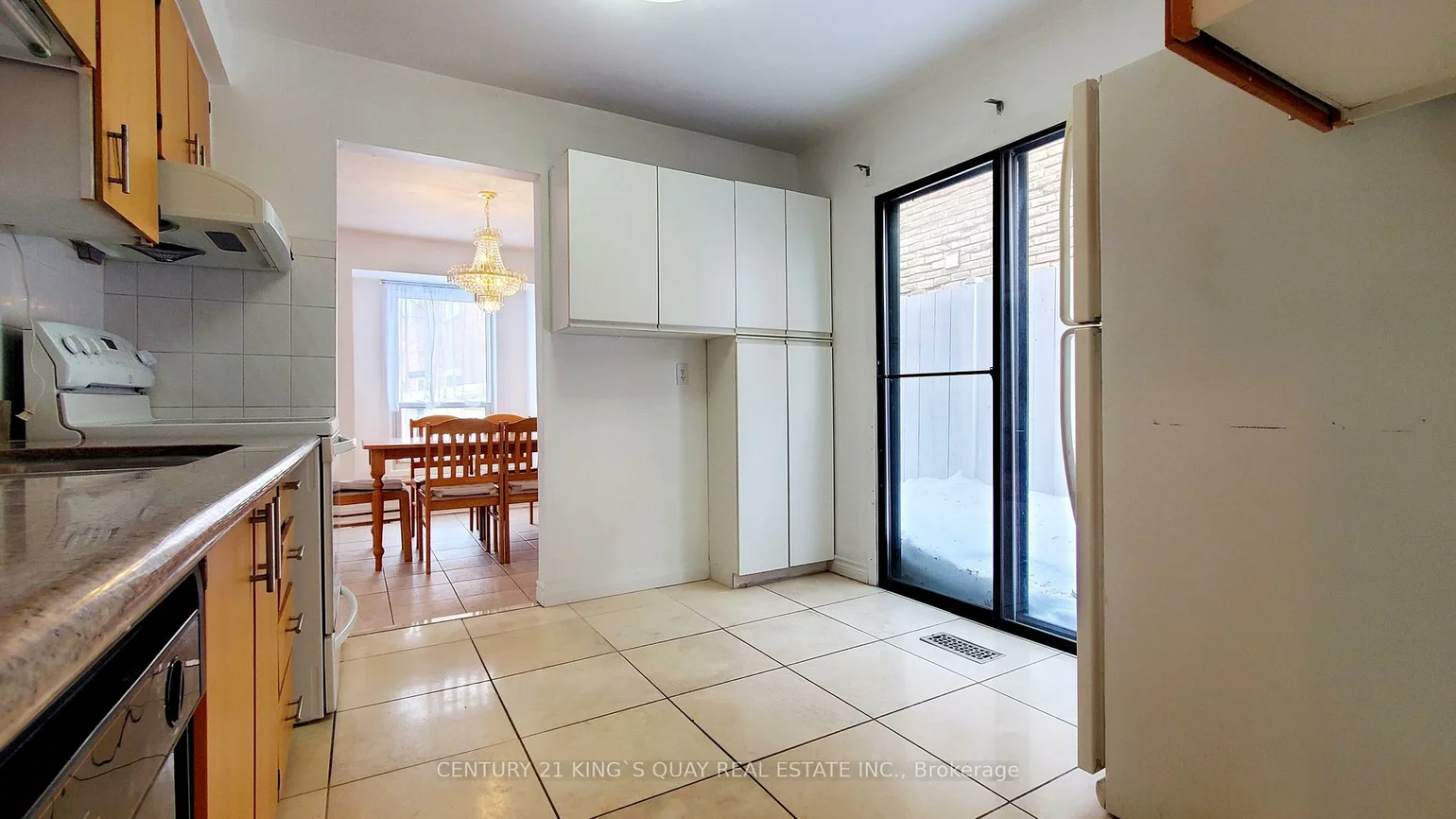 6, Cottsmore, Milliken Mills West, Markham