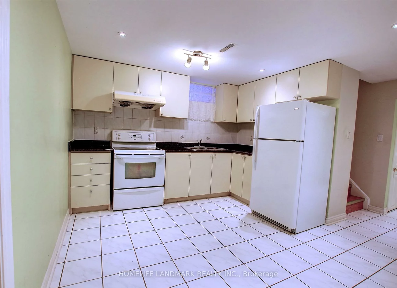 10, Whistler, Milliken Mills West, Markham