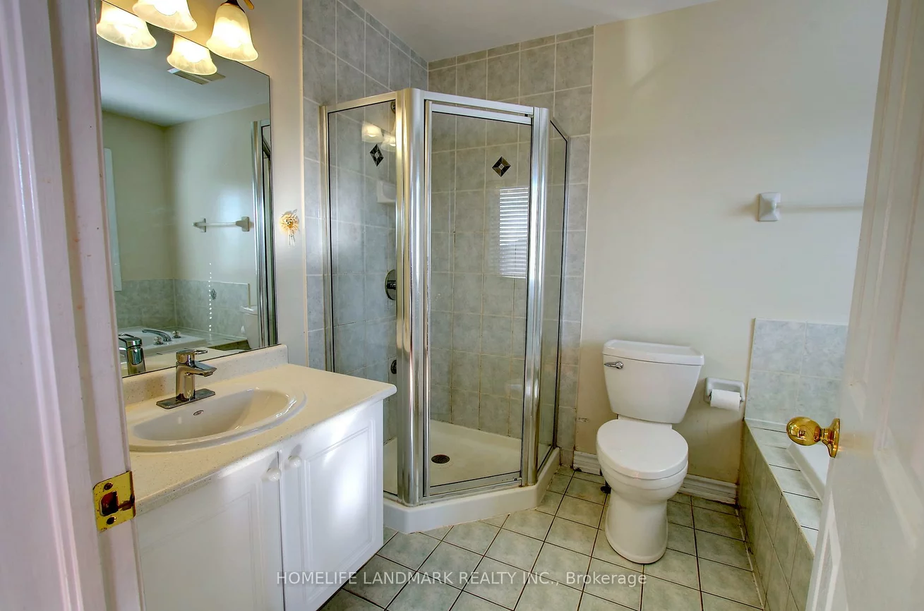 10, Whistler, Milliken Mills West, Markham