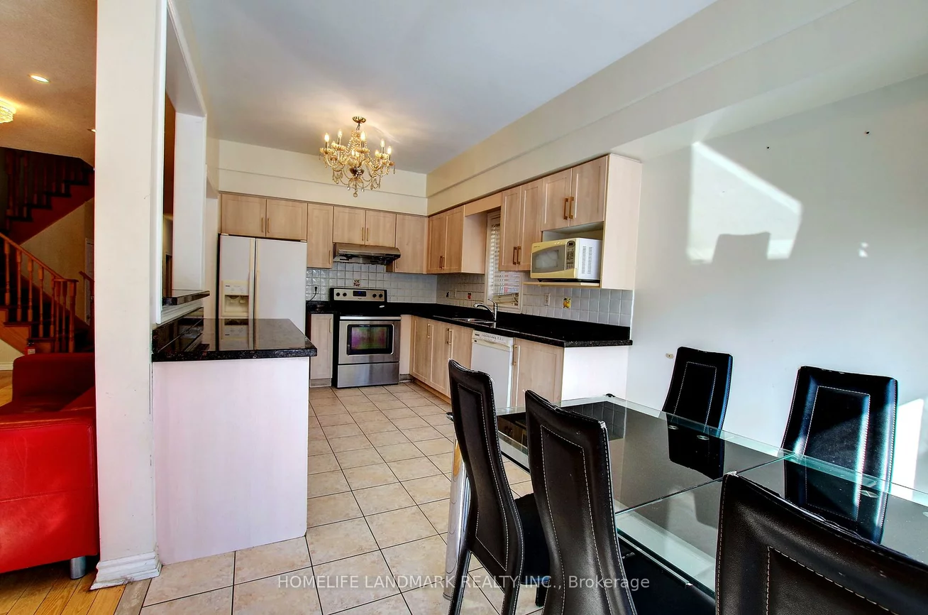 10, Whistler, Milliken Mills West, Markham