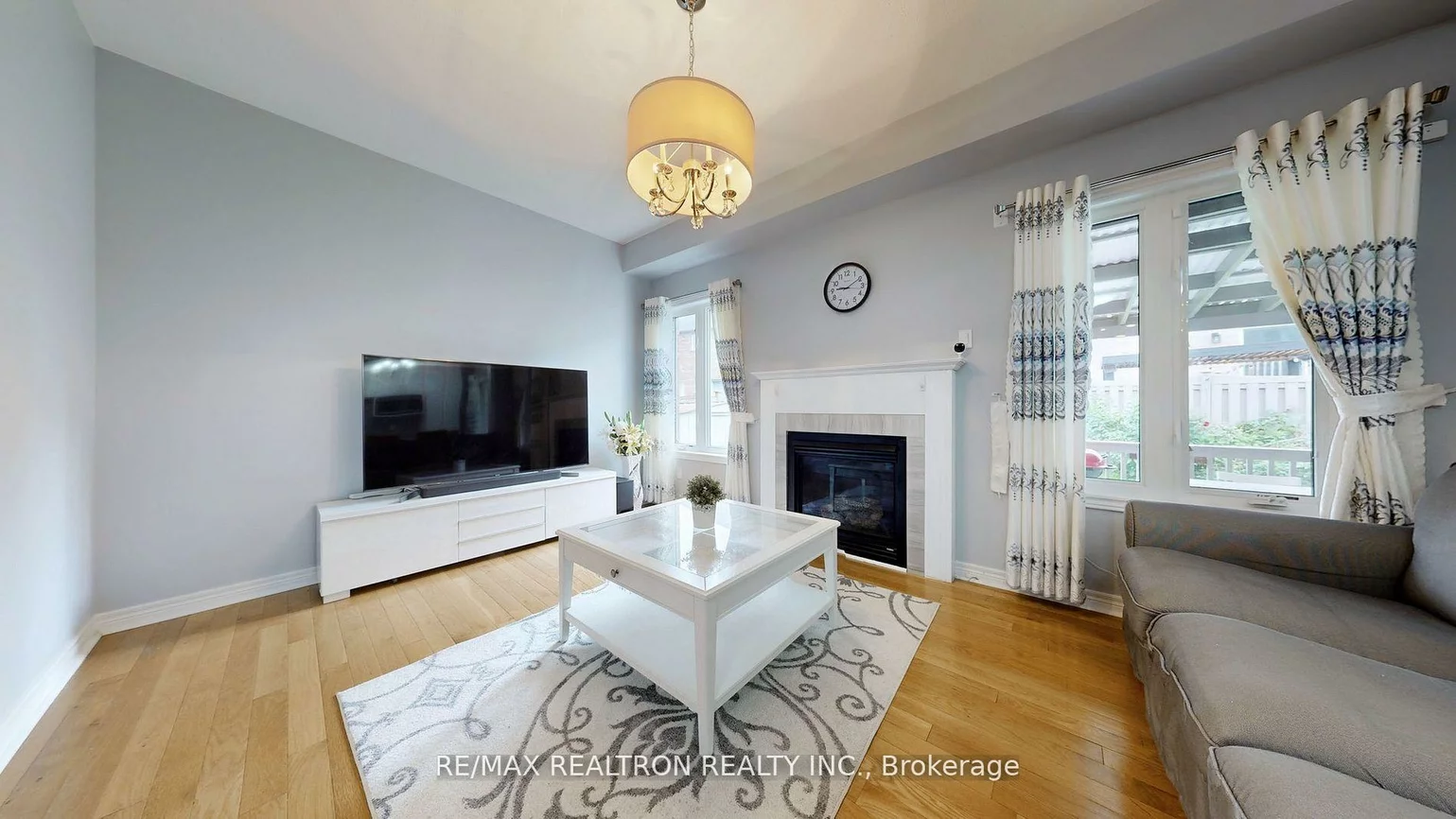 21, Peterkin, Greensborough, Markham