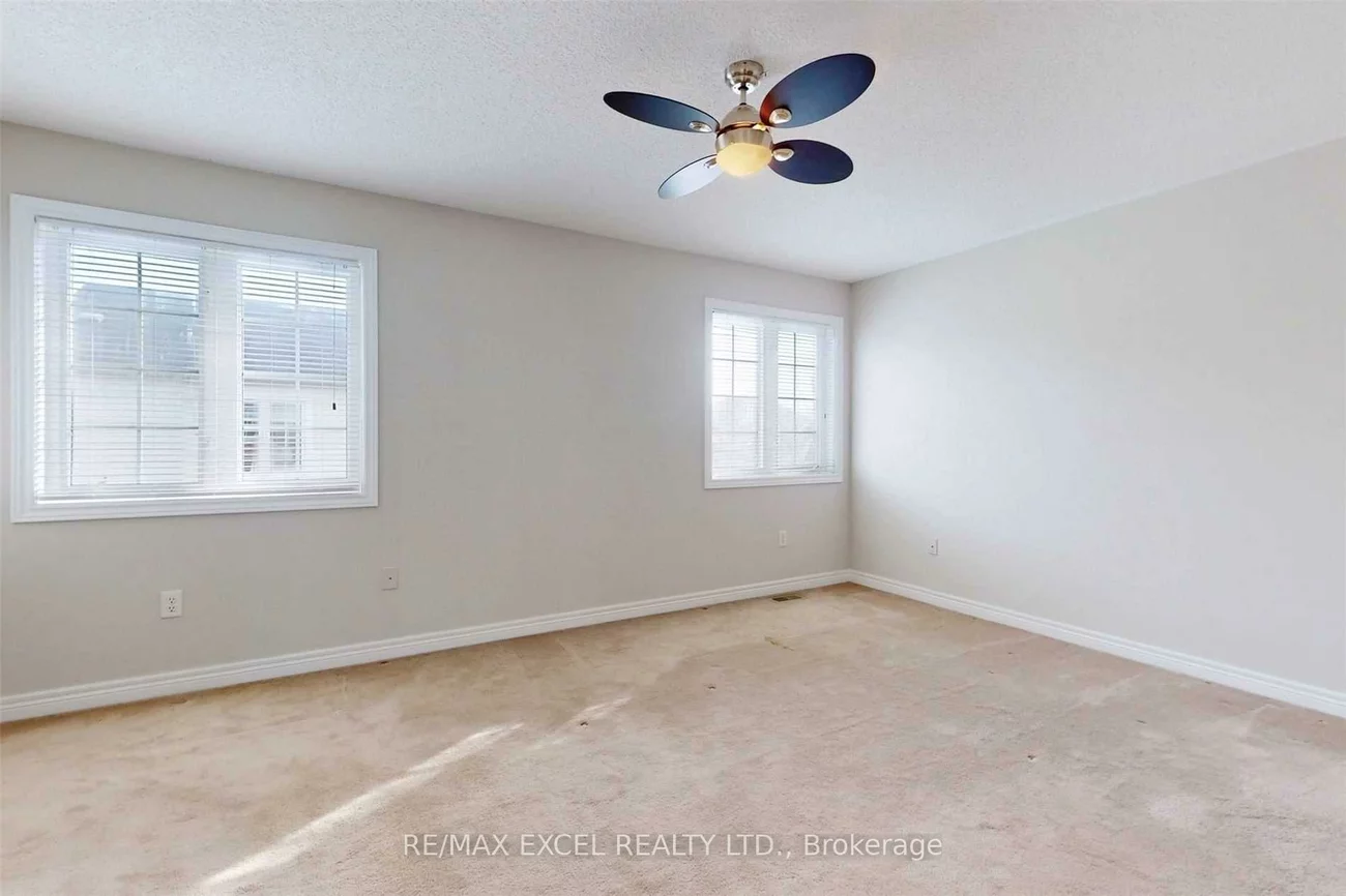 525, Country Glen, Cornell, Markham