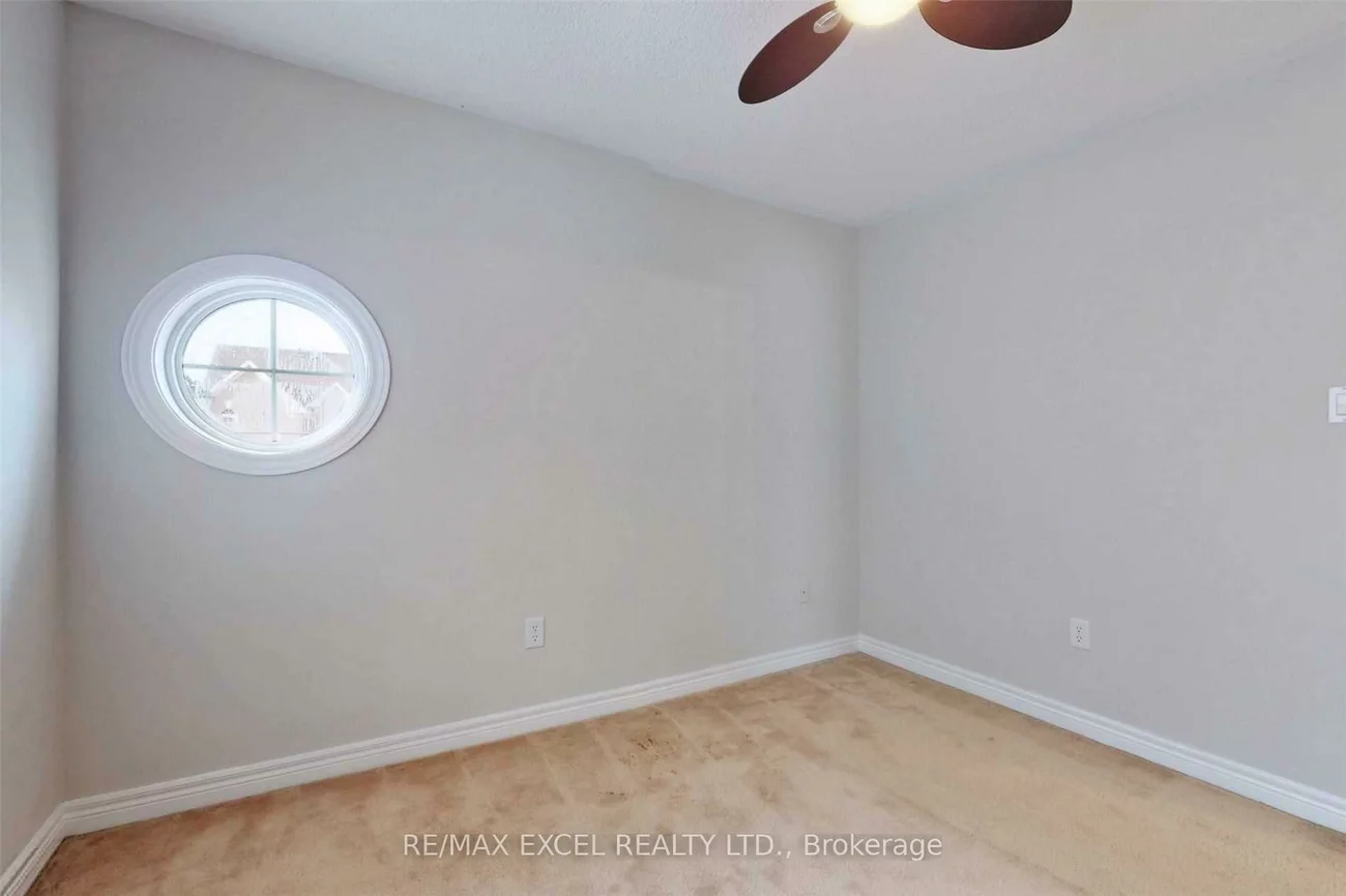 525, Country Glen, Cornell, Markham