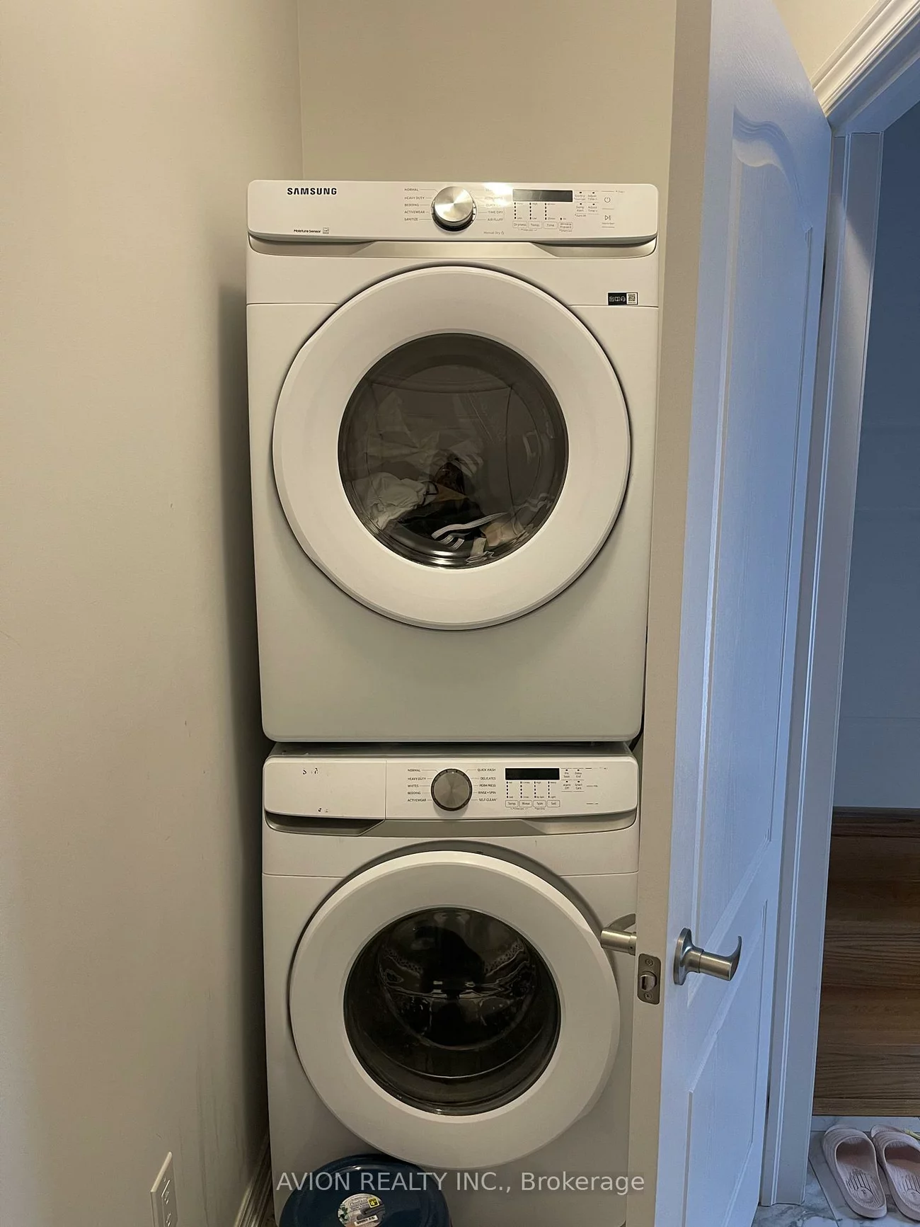 542, Whites Hill, Cornell, Markham