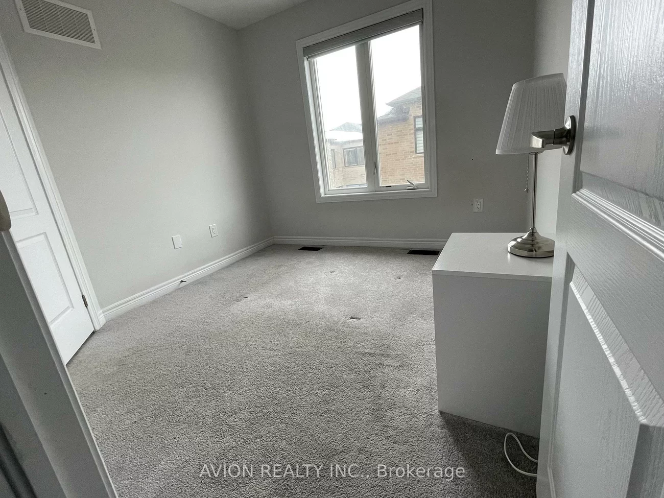 542, Whites Hill, Cornell, Markham