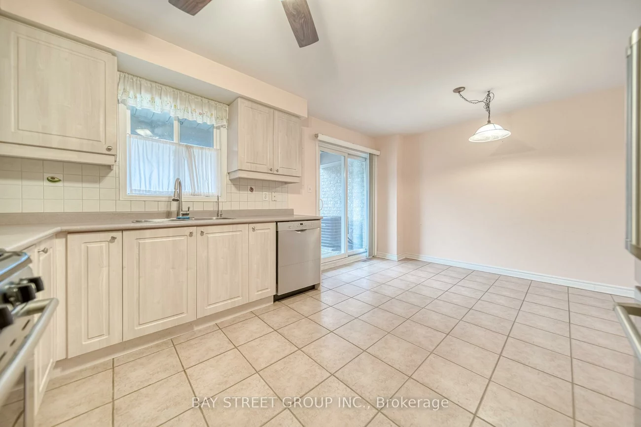 27, Orchid, Commerce Valley, Markham