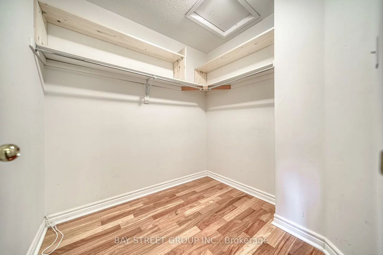 27, Orchid, Commerce Valley, Markham