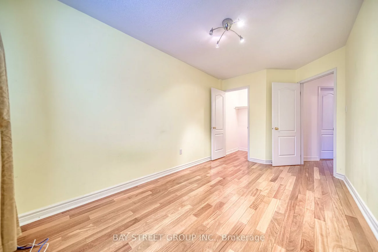 27, Orchid, Commerce Valley, Markham