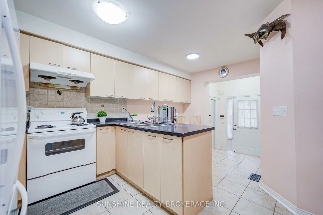 357, Bur Oak, Berczy, Markham