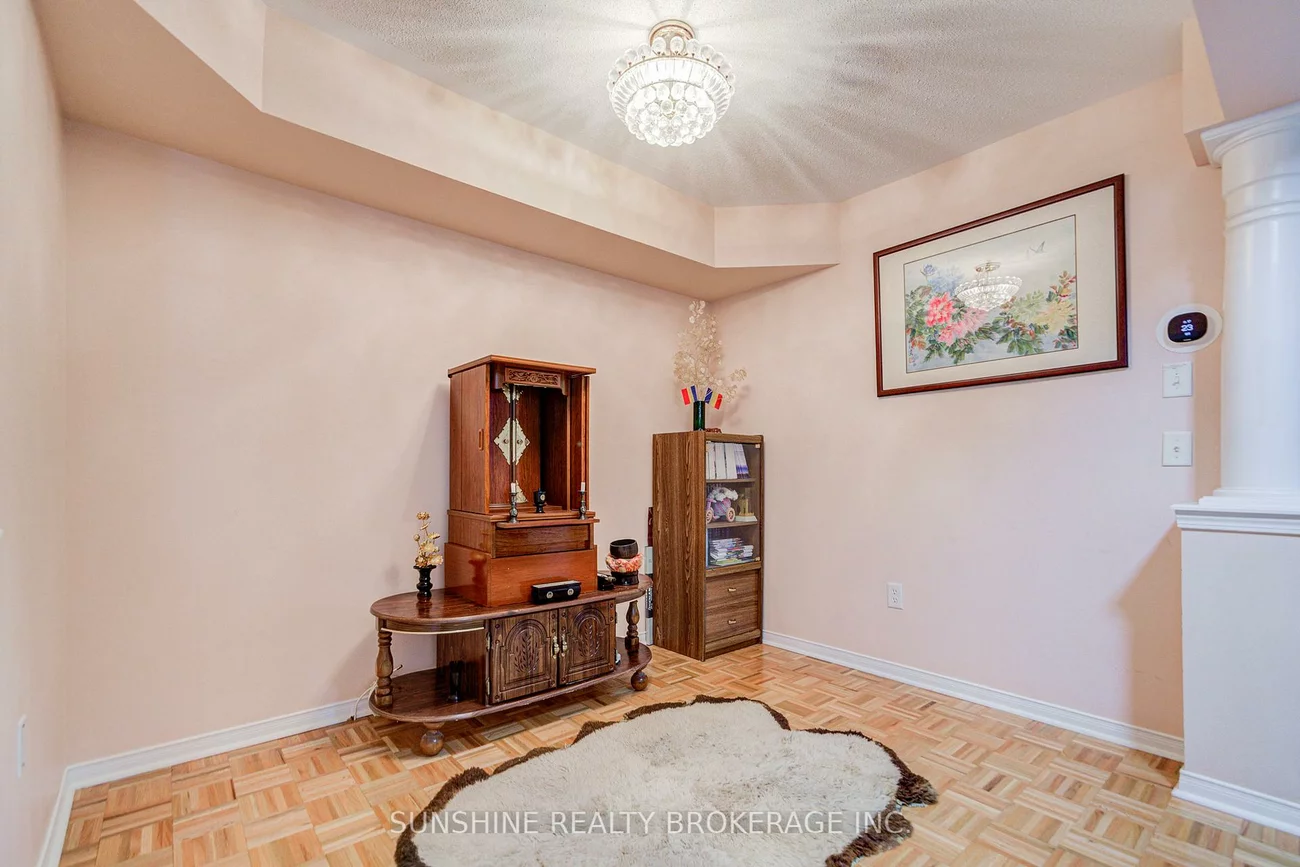 357, Bur Oak, Berczy, Markham