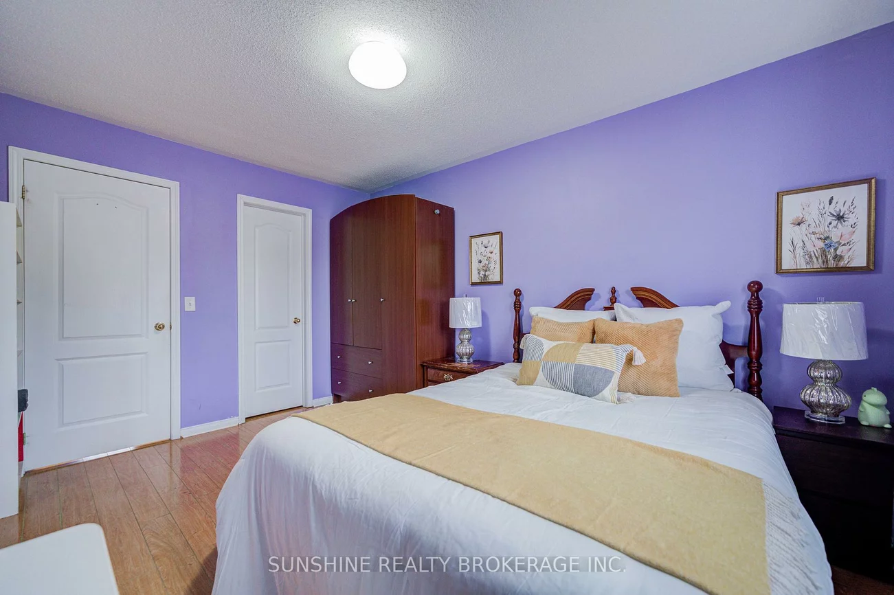 357, Bur Oak, Berczy, Markham