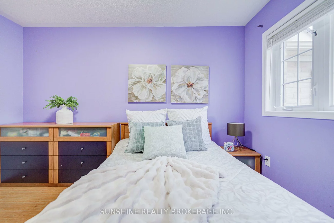 357, Bur Oak, Berczy, Markham