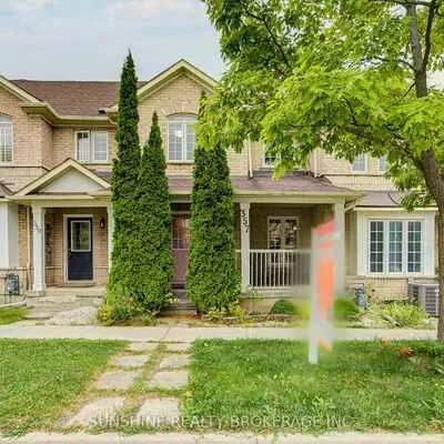 357, Bur Oak, Berczy, Markham