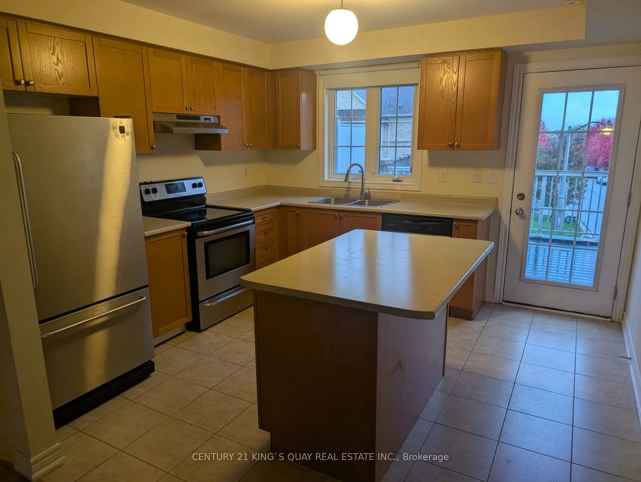 9960, McCowan, Berczy, Markham