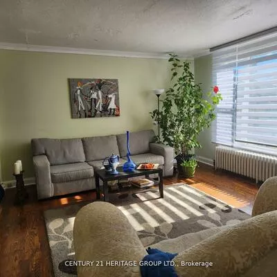 70, Woodward, Grandview, Markham