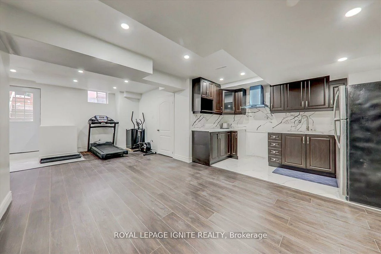 114, Lawrence Pilkington, Cornell, Markham