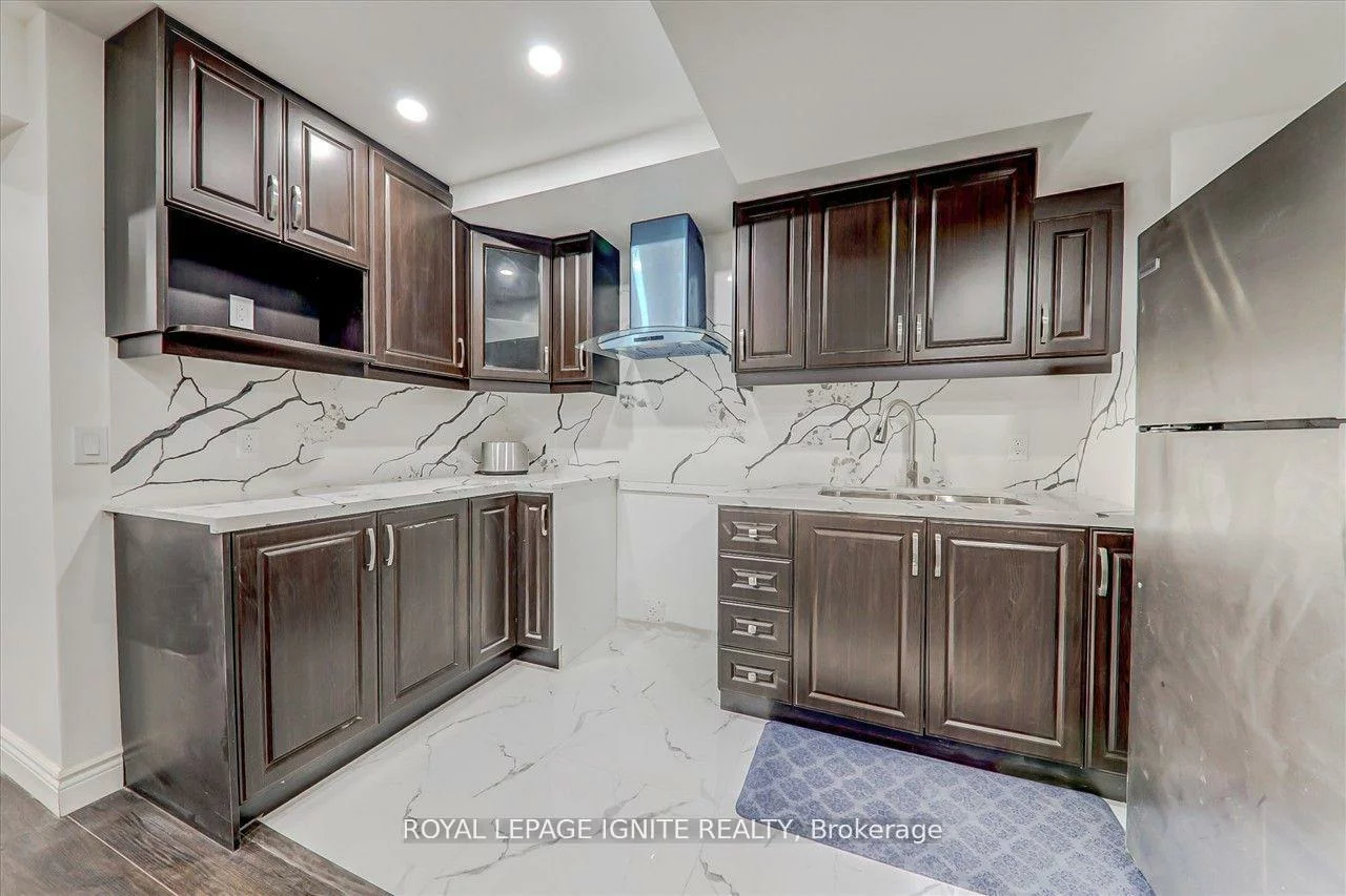 114, Lawrence Pilkington, Cornell, Markham