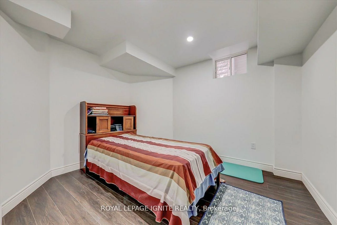 114, Lawrence Pilkington, Cornell, Markham