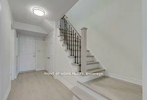 26, Pond, Commerce Valley, Markham