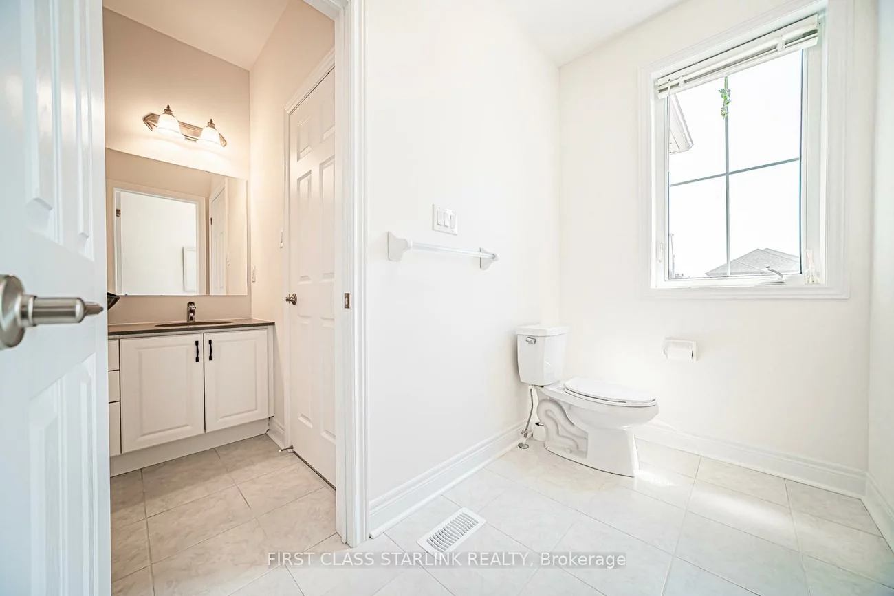 52, Jinnah, Middlefield, Markham