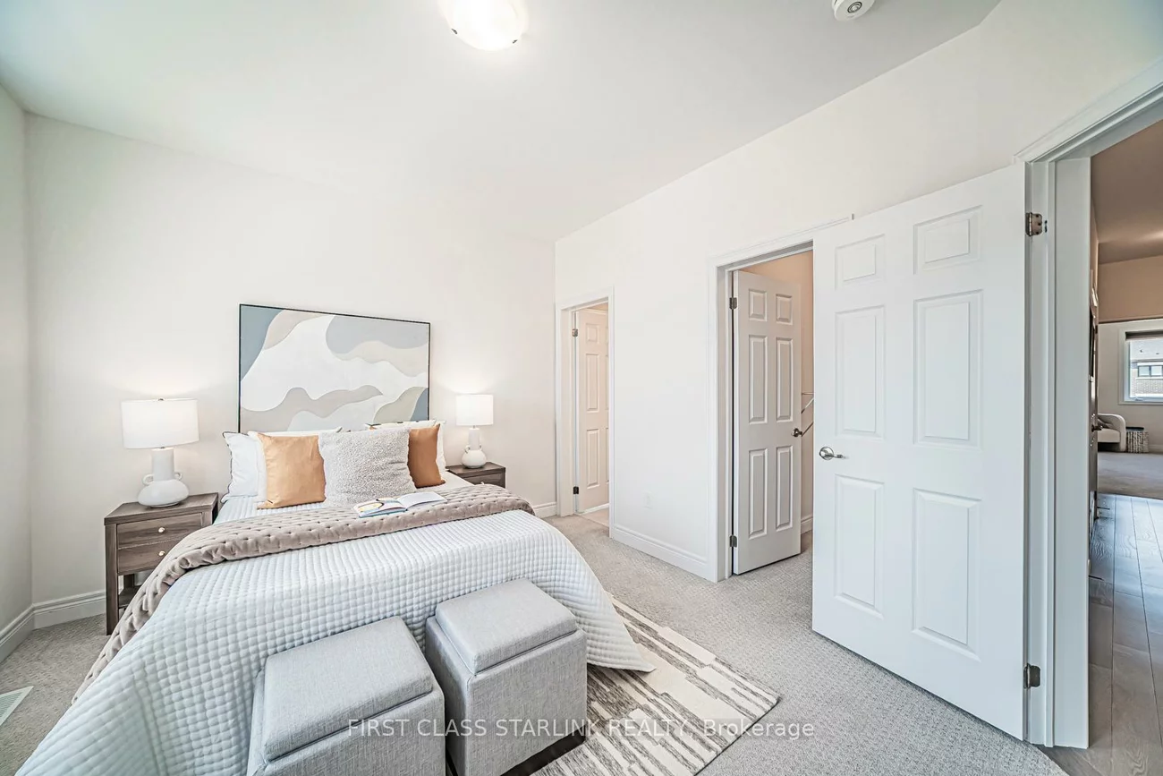 52, Jinnah, Middlefield, Markham