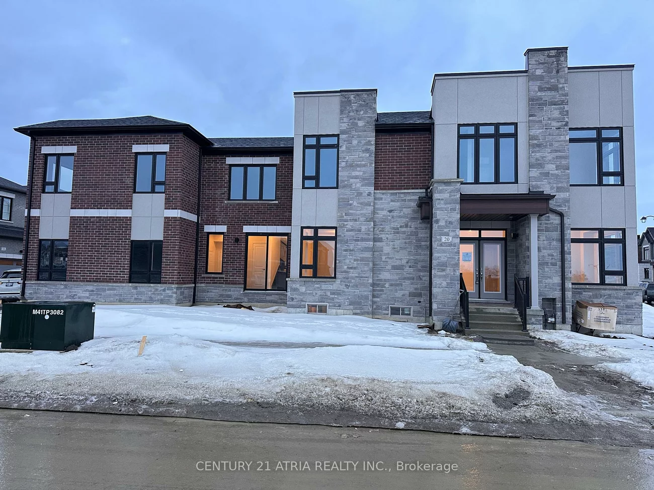 20, VANCISE, Victoria Manor-Jennings Gate, Markham