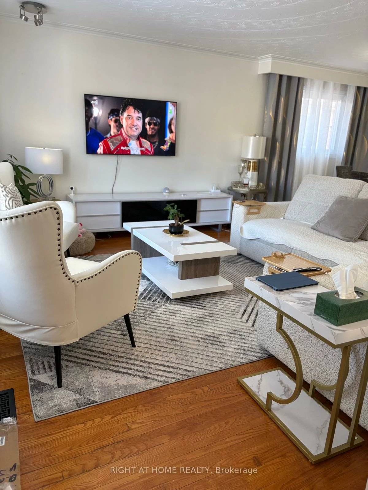 41, Rouge, Vinegar Hill, Markham