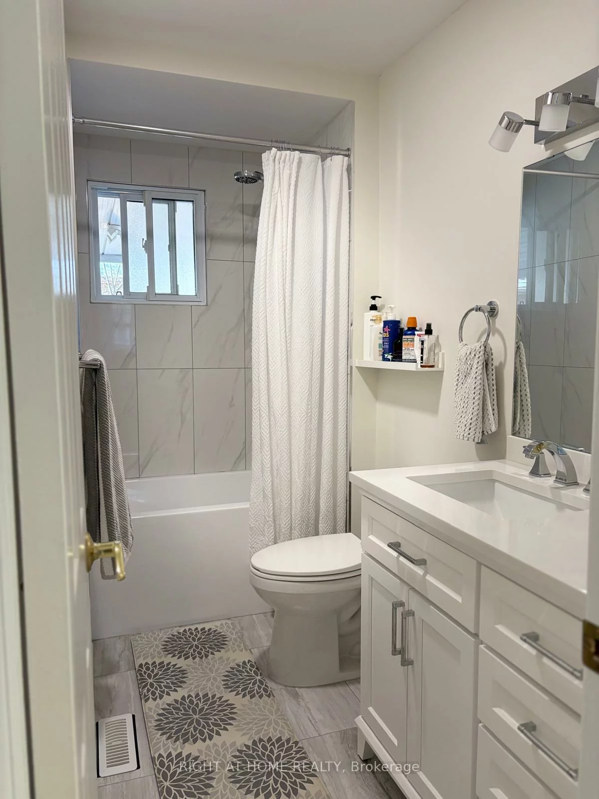 41, Rouge, Vinegar Hill, Markham