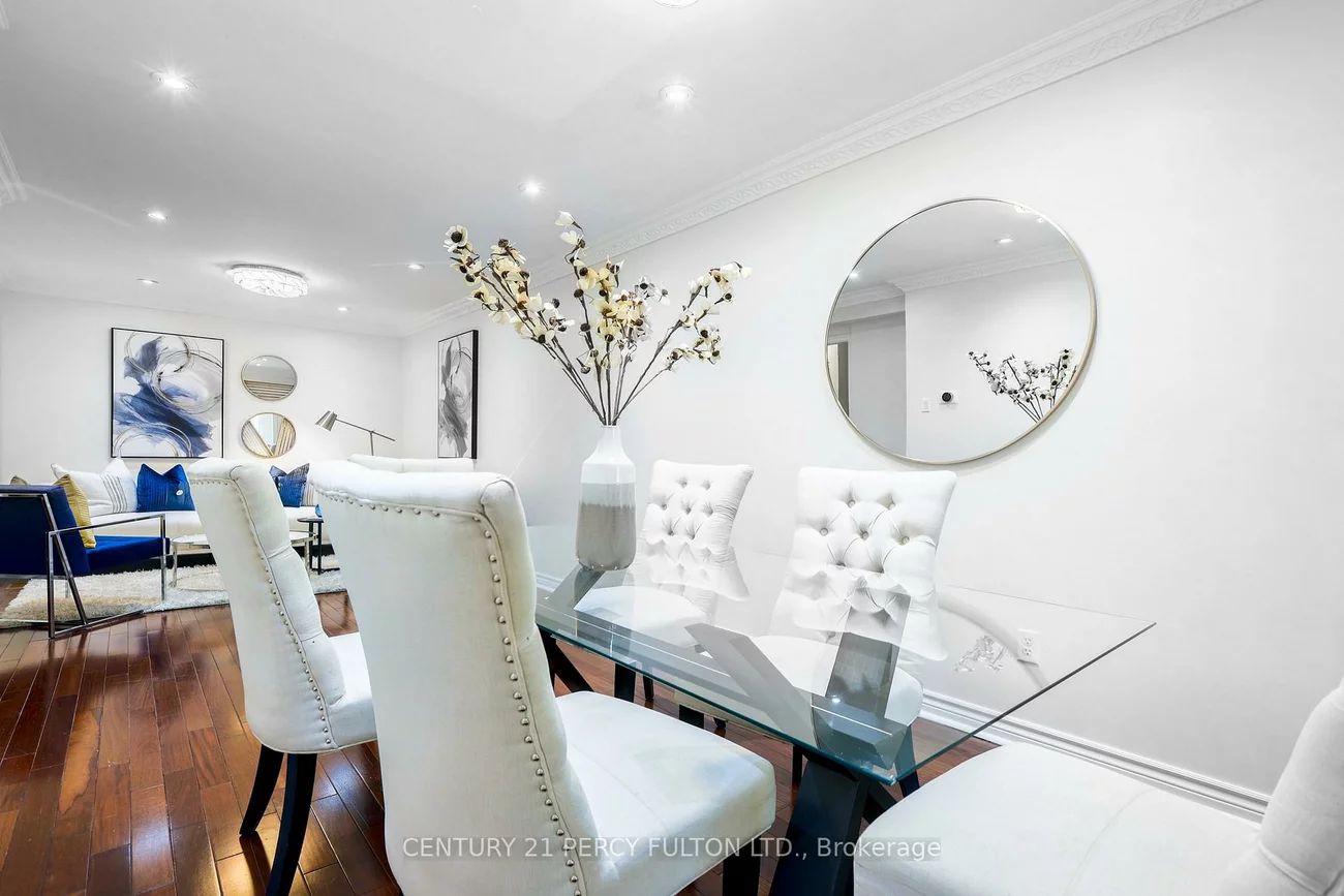 161, Sophia, Middlefield, Markham