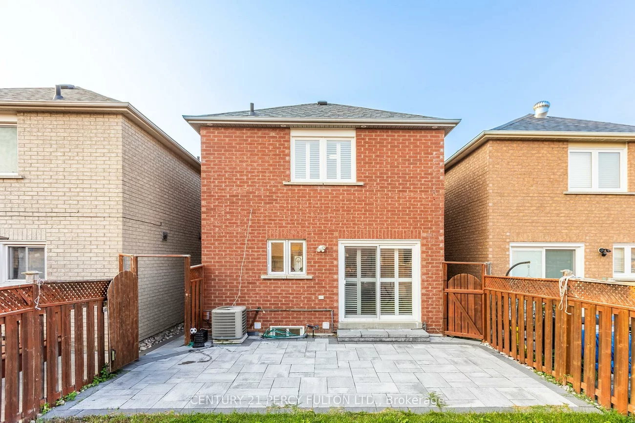 161, Sophia, Middlefield, Markham