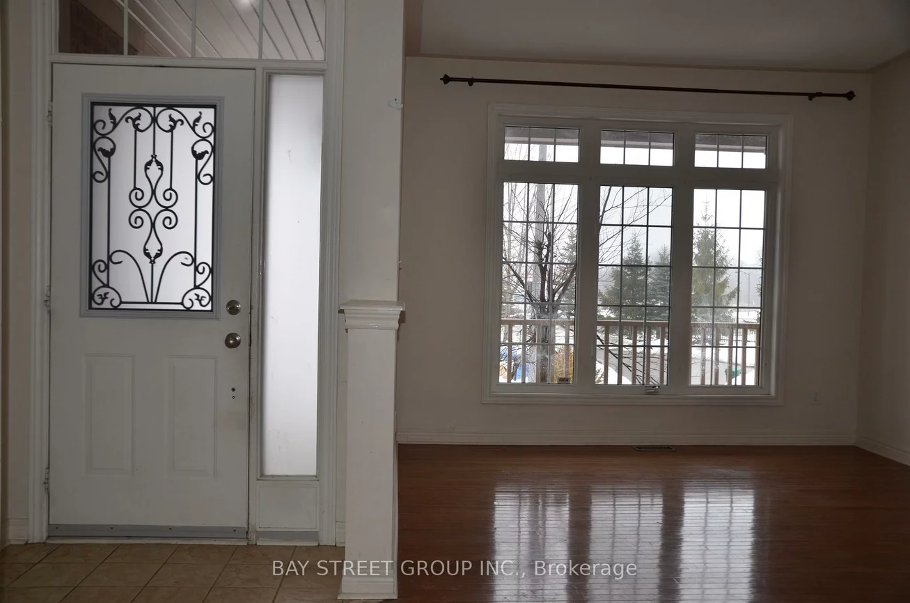 27, Wilcliff, Greensborough, Markham