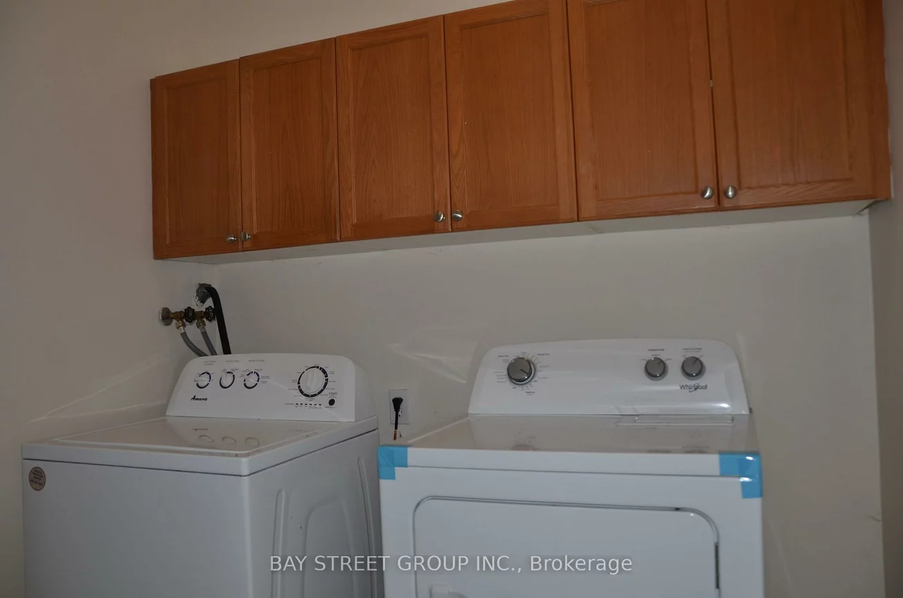 27, Wilcliff, Greensborough, Markham