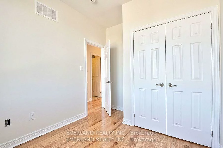 173, Mumbai, Middlefield, Markham