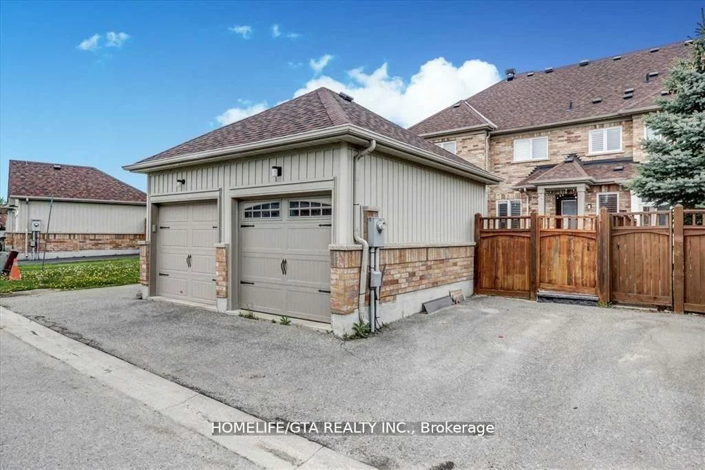 37, Michelina, Cornell, Markham