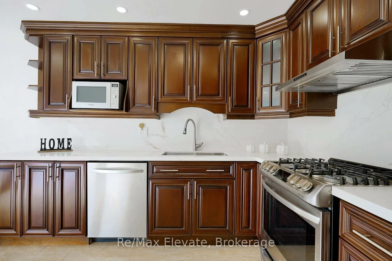 57, Chloe, Middlefield, Markham