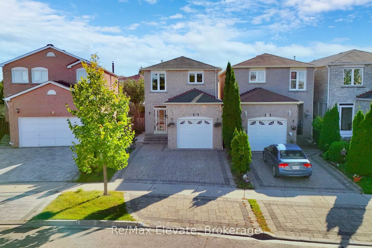 57, Chloe, Middlefield, Markham