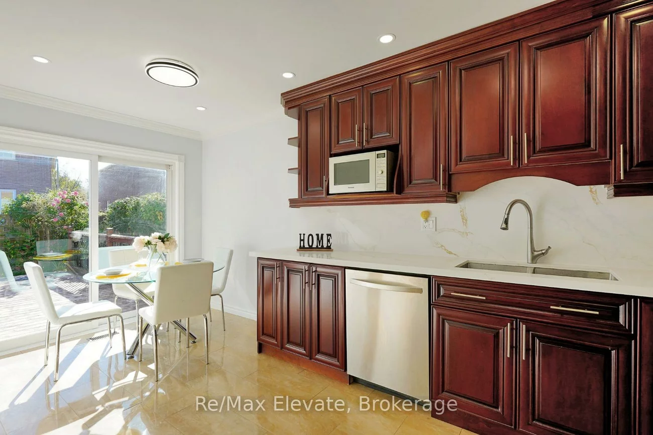 57, Chloe, Middlefield, Markham