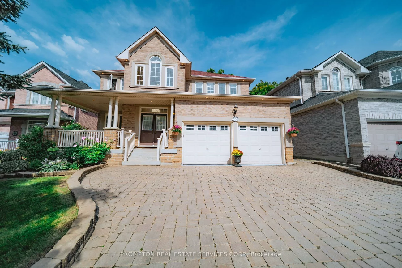 71, Burndenford, Markville, Markham