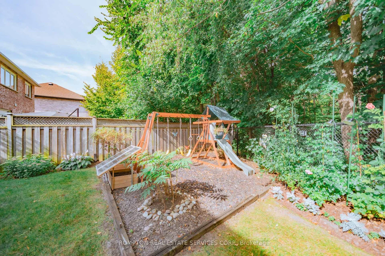 71, Burndenford, Markville, Markham