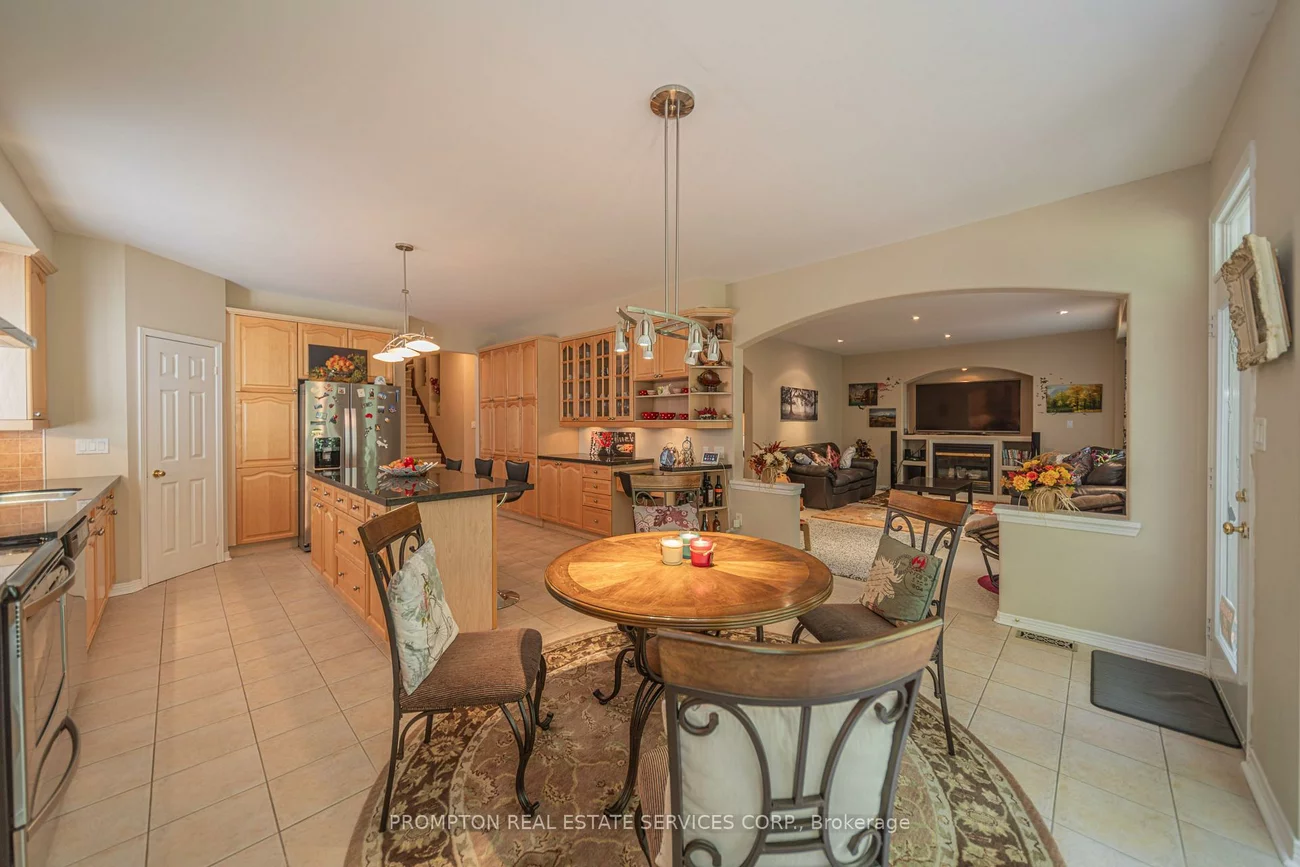 71, Burndenford, Markville, Markham