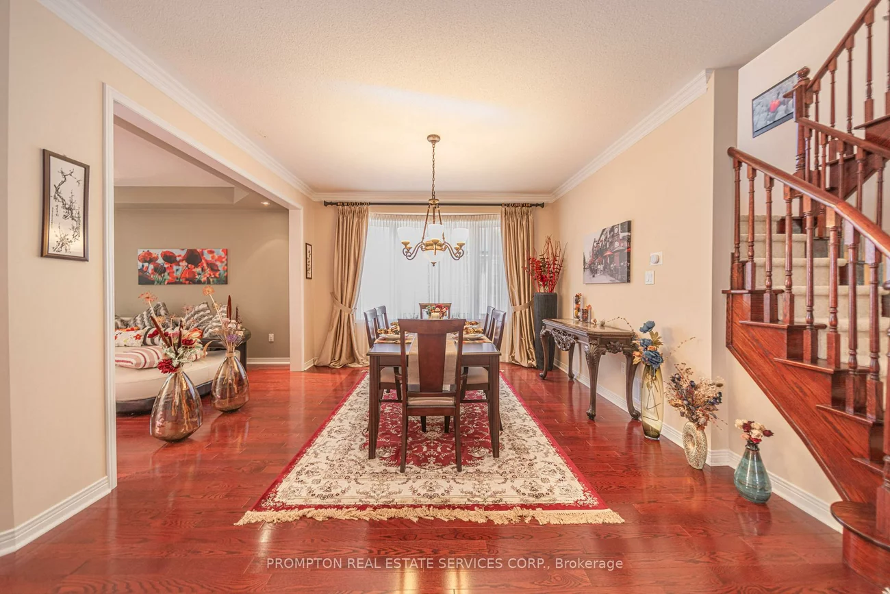 71, Burndenford, Markville, Markham