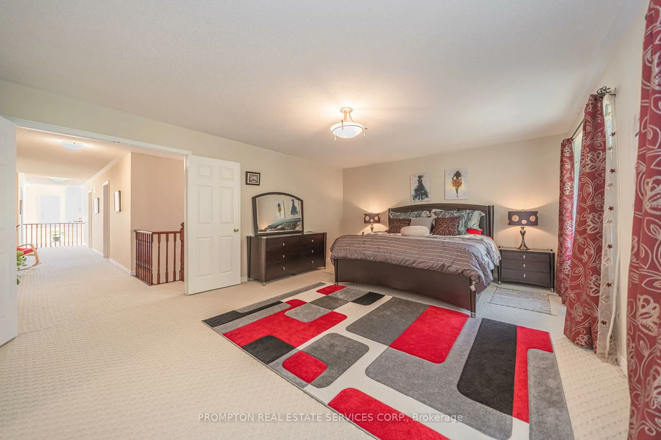 71, Burndenford, Markville, Markham