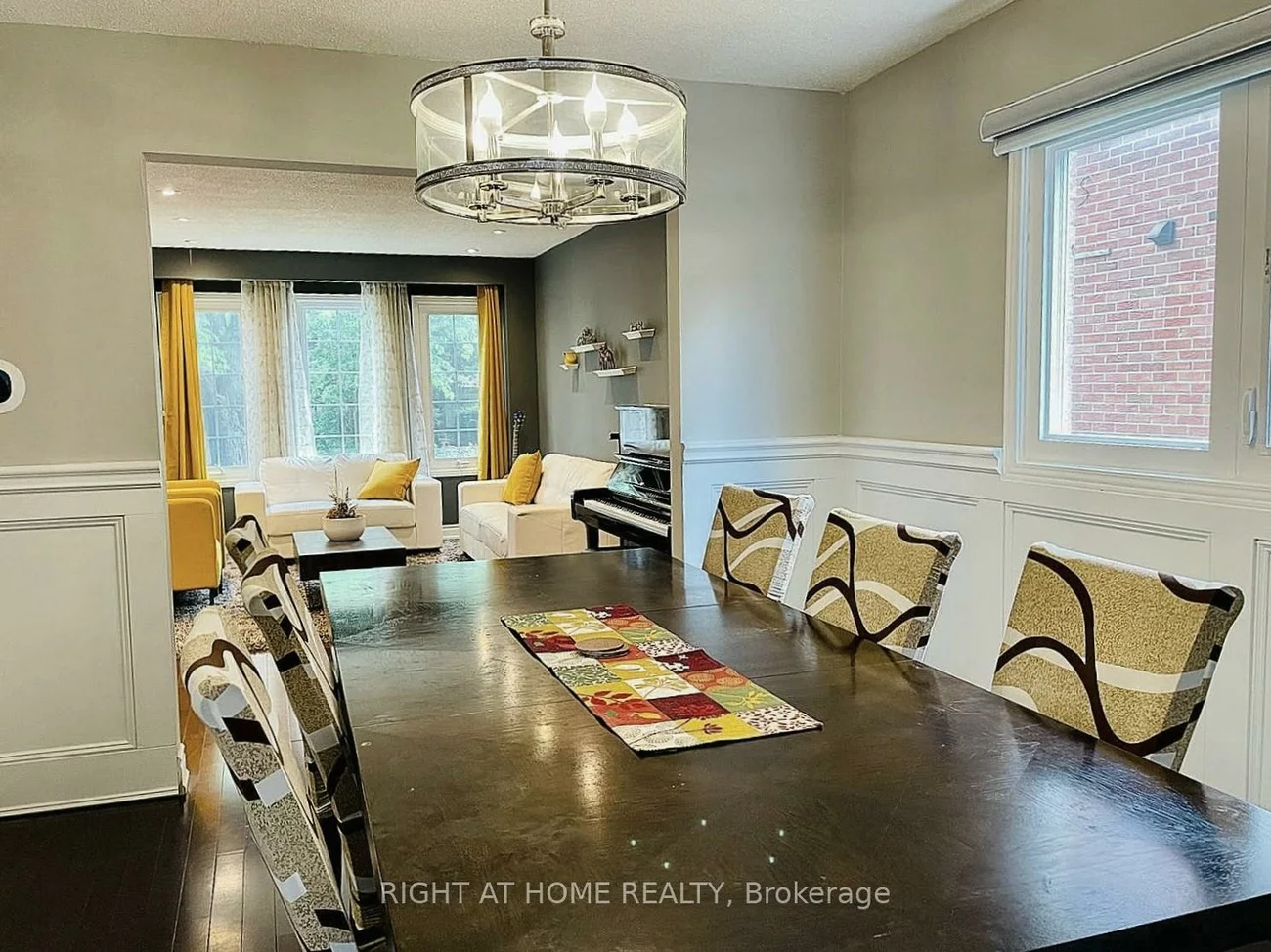 58, Emeline, Greensborough, Markham