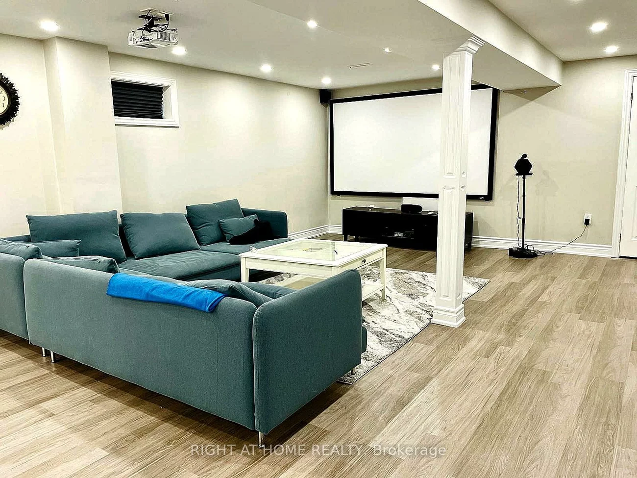 58, Emeline, Greensborough, Markham