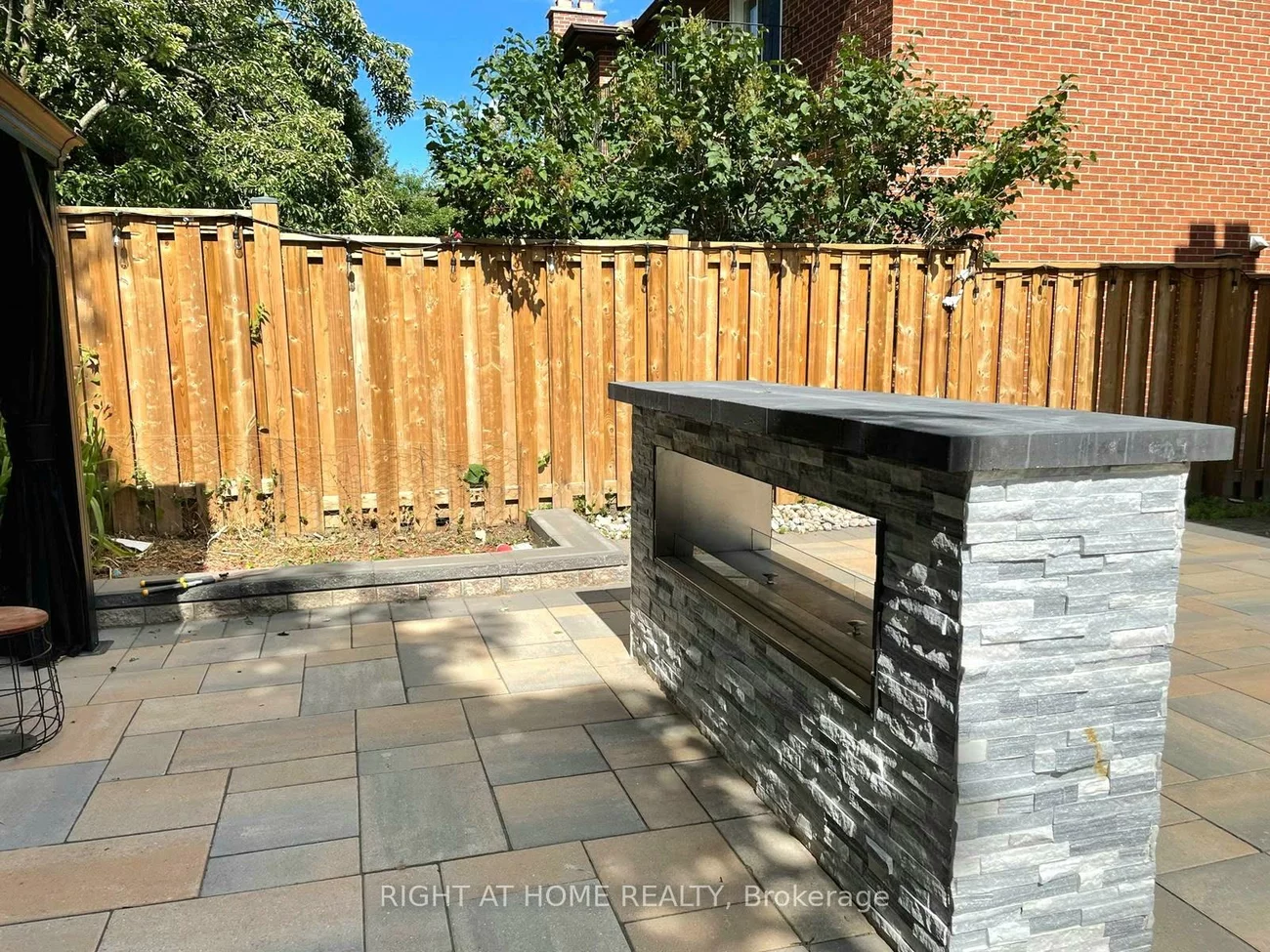 58, Emeline, Greensborough, Markham