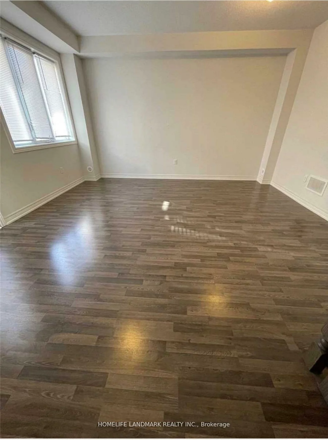 167, Roy Grove, Greensborough, Markham