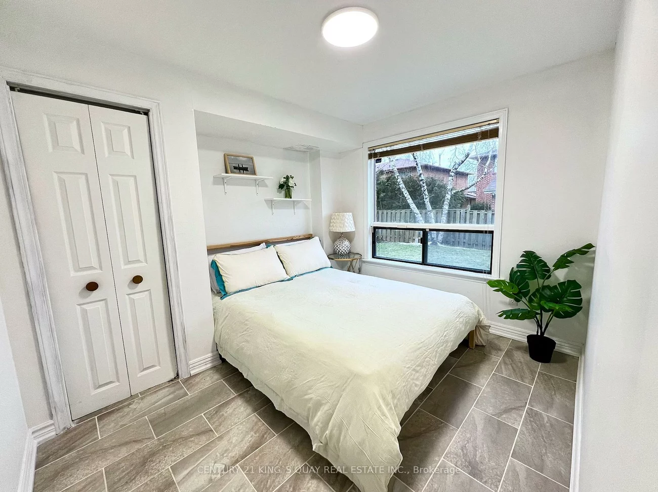 19, Pining, Aileen-Willowbrook, Markham