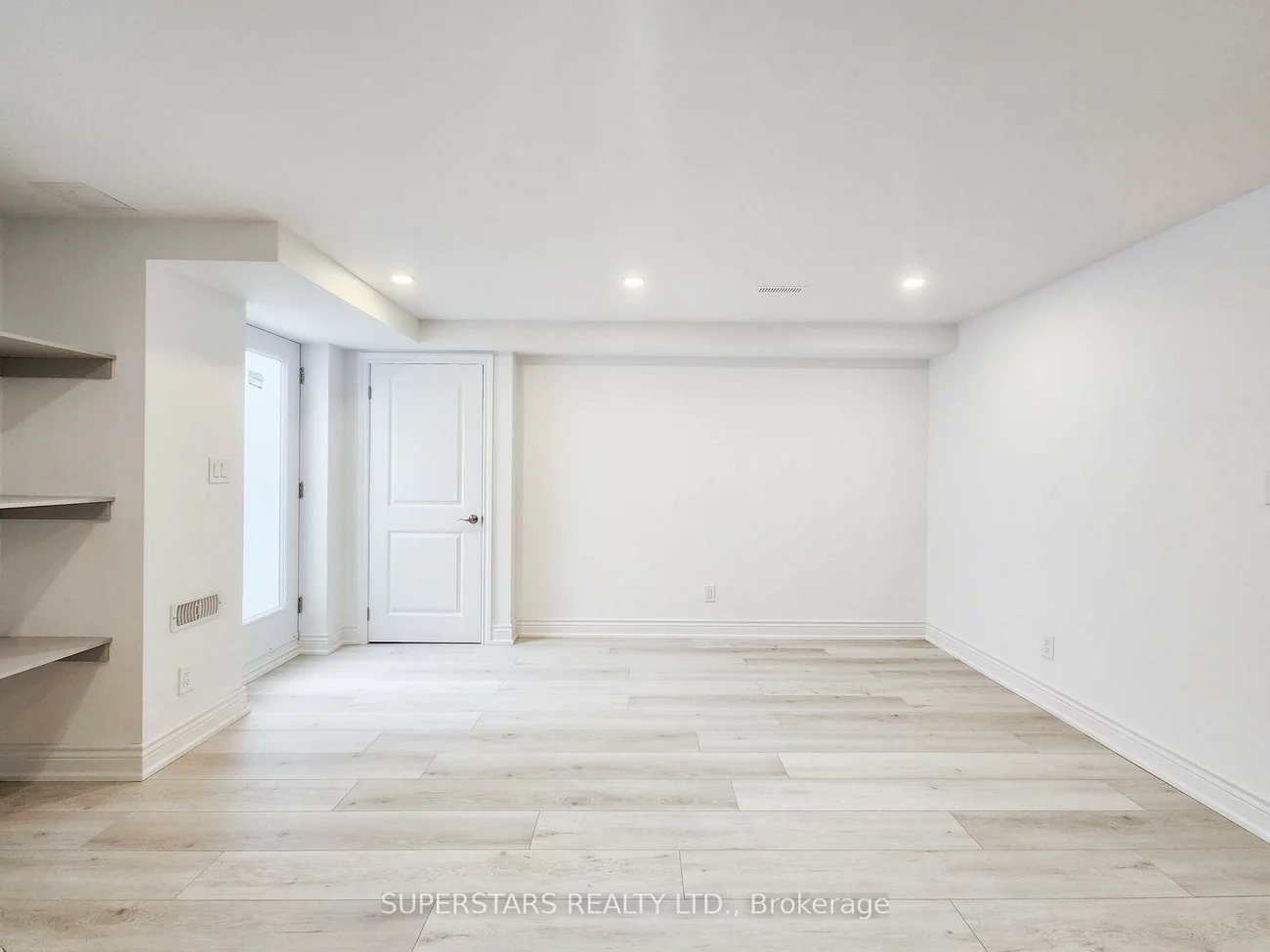 274, Riverlands, Cornell, Markham